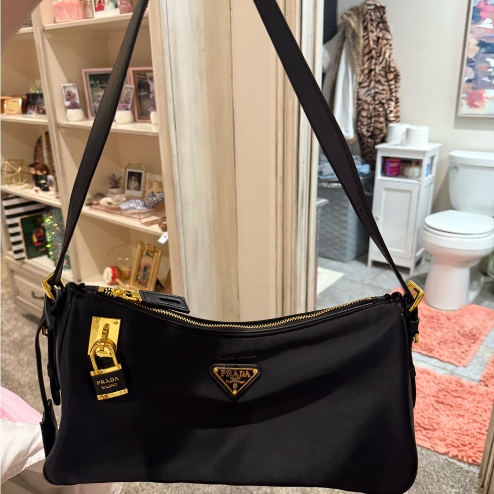 Prada Re-Edition 2002 Nylon Shoulder Bag